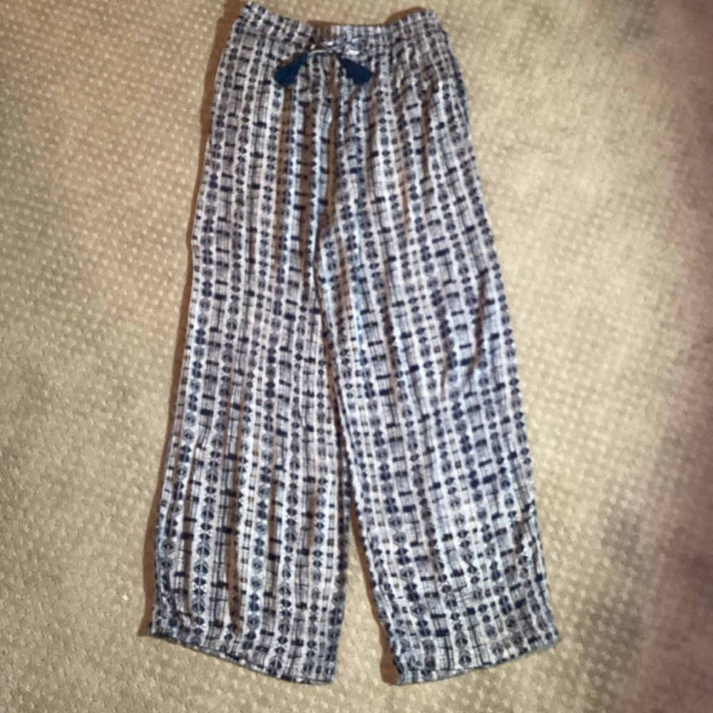 Knox Rose wide leg Blue & White Patterned Pants, pockets, elastic&tie waist, Med